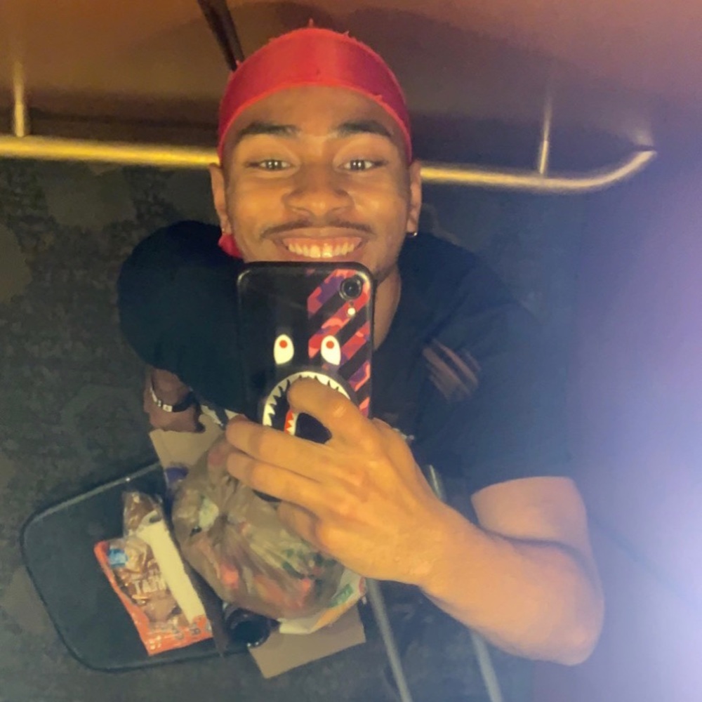 Meet your Posher, Xavier